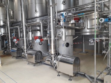 Evaporation unit concentrating fish by-products from the fishing and aquaculture industry
